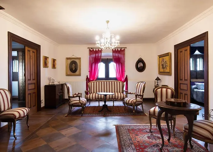 Casona Indiana De Ayuelas