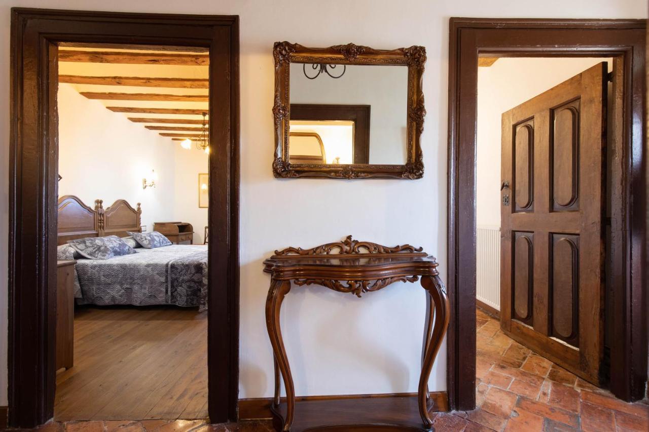 Casona Indiana De Bed and breakfast Ayuelas